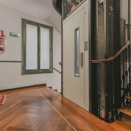 Spacious New Aparment Para 8Pax En La Plaza De Tirso E1 Madrid Bagian luar foto