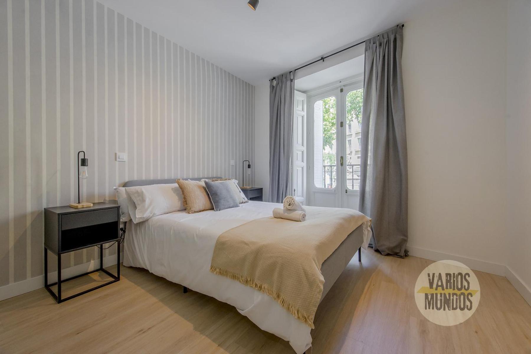 Spacious New Aparment Para 8Pax En La Plaza De Tirso E1 Madrid Bagian luar foto