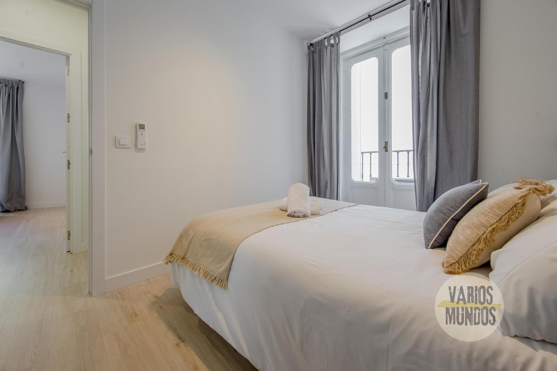 Spacious New Aparment Para 8Pax En La Plaza De Tirso E1 Madrid Bagian luar foto