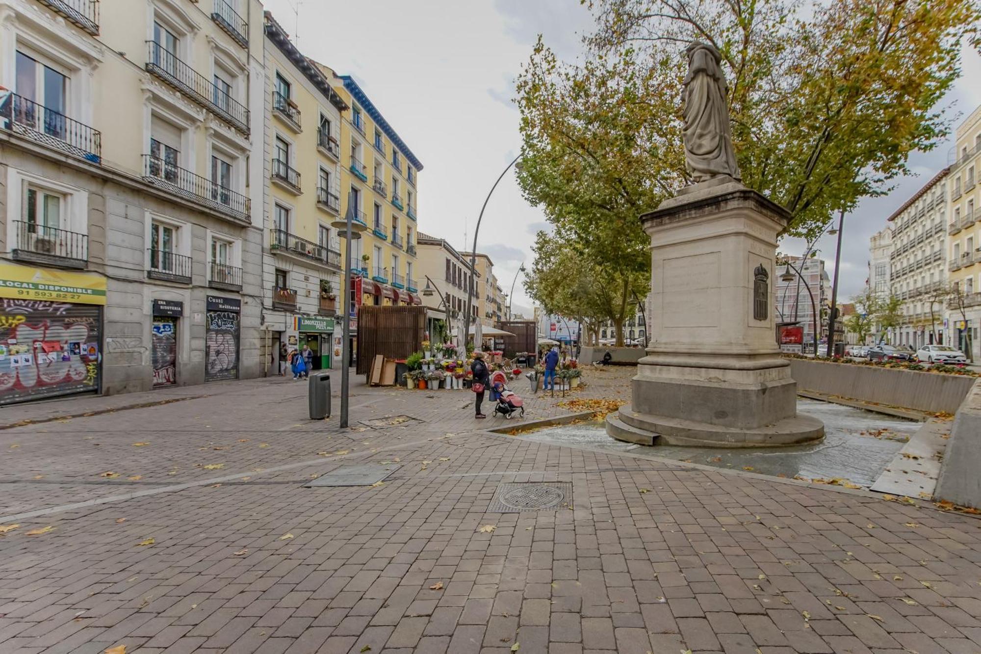 Spacious New Aparment Para 8Pax En La Plaza De Tirso E1 Madrid Bagian luar foto